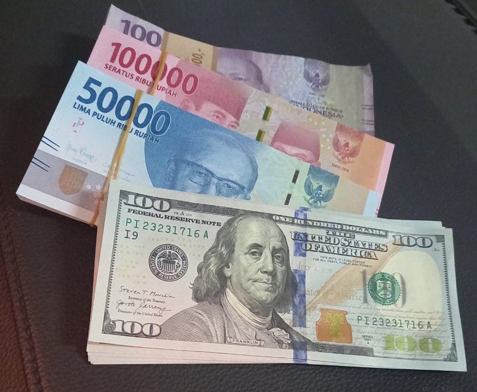Nilai Tukar Dolar AS Naik