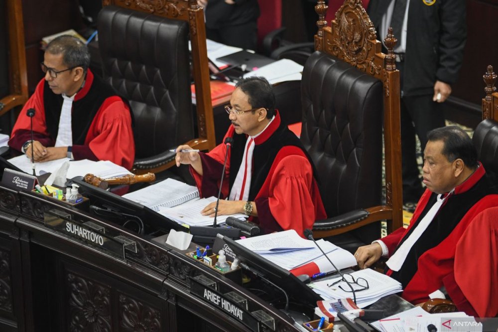 MK Terima Kesimpulan Sengketa Hasil Pilpres 2024