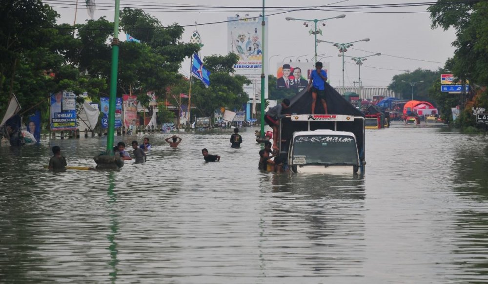 Banjir di Berbagai Wilayah Indonesia