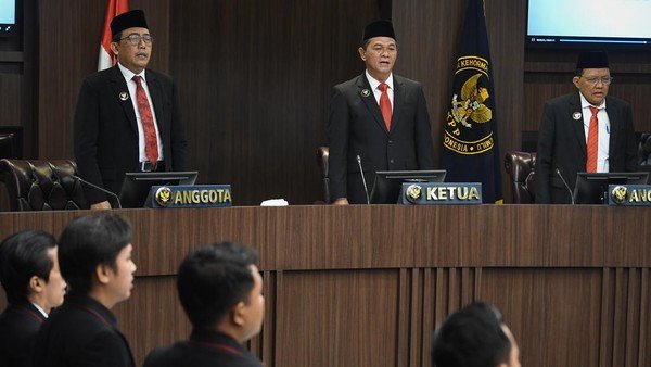Ketua KPU Melanggar Kode Etik Terima Pendaftaran Gibran