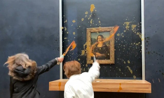 Mona Lisa Diserang Sup Labu