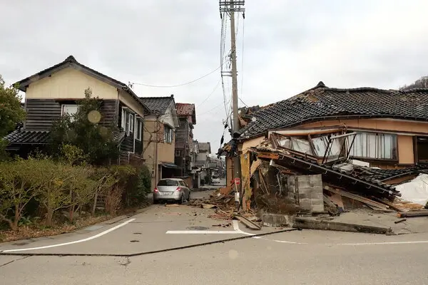 Gempa Jepang 7.6 SR Berpotensi Tsunami