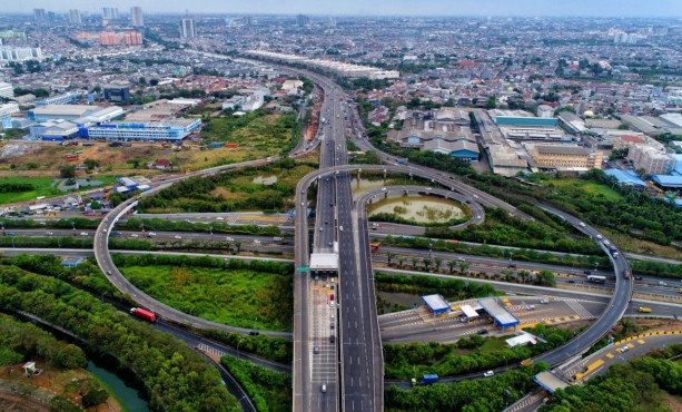 Tarif Tiga Ruas Jalan Tol Naik