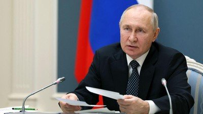 Vladimir Putin Akan Ikut Pilpres Kembali