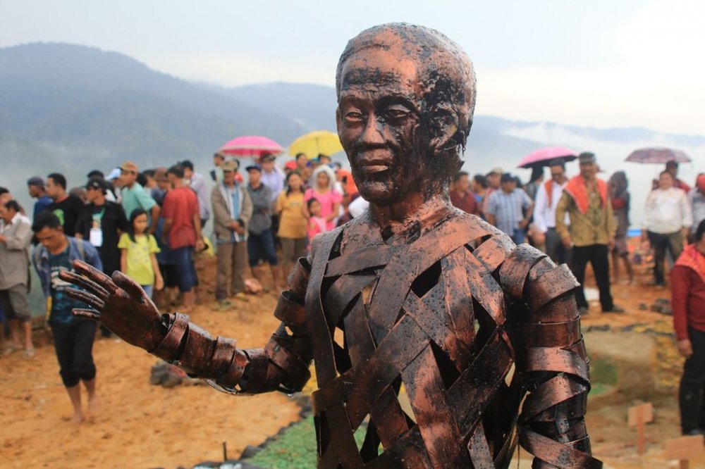 Patung Jokowi di Sumatera Utara