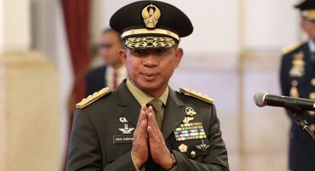 Jenderal Agus Subiyanto Diusulkan Jadi Panglima TNI, Danau Glasial di Pegunungan Himalaya India Meluap Hebat, Densus 88 Tangkap Kelompok Yang Berencana Gagalkan Pemilu, WeChat Resmi Dilarang di Kanada