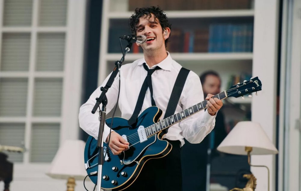 The 1975 Batal Manggung di We The Fest 2023, Kapal Tenggelam di Buton Tengah, Sulawesi Tenggara, Konflik Antar Etnis di India, X Jadi Logo Twitter Baru