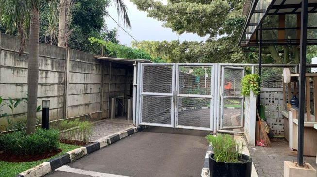 Pungli Di Dalam Rutan KPK, Glester Himalaya Punya Peluang Mencair Akibat Global Warming, Kasus Pondok Pesantren Al-Zaytun, Revitalisasi Pulau Irlandia