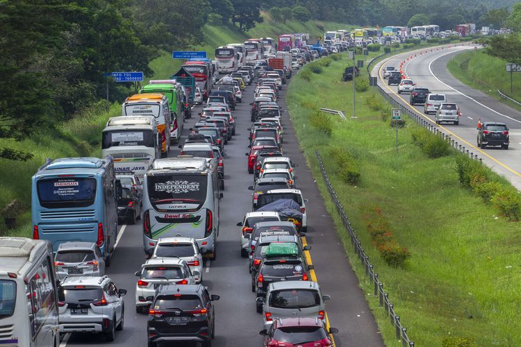 Jokowi : Mending Tunda Dulu itu Balik ke Jakarta