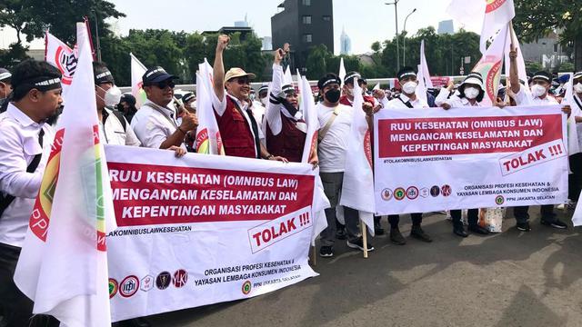 Unjuk Rasa RUU Kesehatan