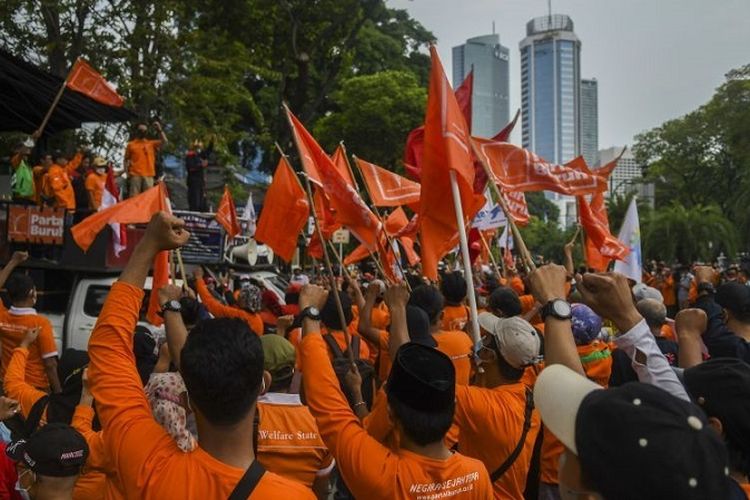 Rekapitulasi Hari Buruh Internasional, Sekte Sesat di Kenya, Pengeroyokan Oleh Anak Polisi, Lowongan Pekerjaan Jadi Seagull Deterrents