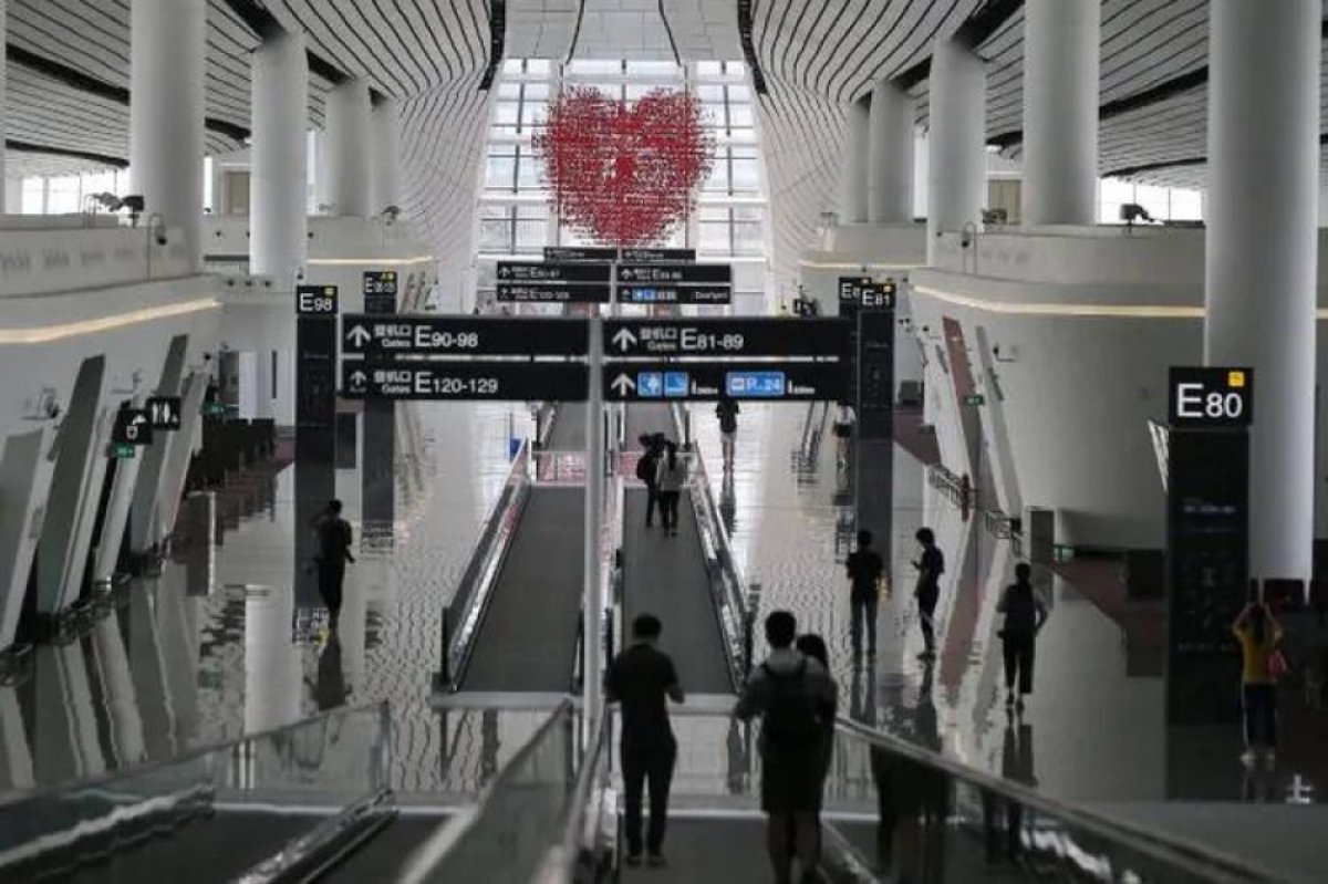 Aturan Ketat Pendatang Yang Tiba Dari China