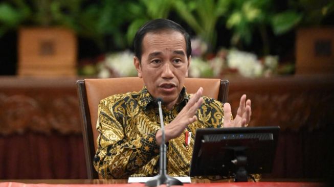 UU Cipta Kerja Jadi Polemik Masyarakat, Aturan Terbaru Pajak Penghasilan, Ekonomi Global 2023 Lebih Sulit Dari Sebelumnya, Harga Hotel di Arab Saudi Naik