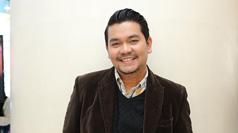 Indra Bekti Tak Sadarkan Diri & Dilarikan Ke Rumah Sakit