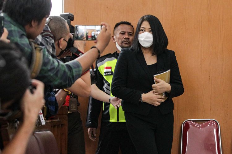 Sidang Kasus Pembunuhan Brigadir J Masih Berlanjut, KPU Resmikan Nomor Peserta Pemilu 2024, Apresiasi Berbagai Lembaga Untuk Hasil Pembahasan G20, Selandia Baru Sahkan Anak Muda Dilarang Membeli Rokok