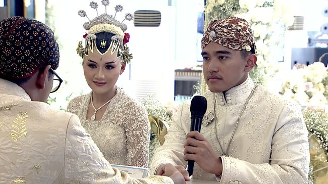 Pernikahan Kaesang Pangarep & Erina Gudono, Penggunaan Doktrin Senjata Nuklir di Rusia, Ledakan Tambang di Sumatera Barat, UU Perhitungan Usia Di Korea Selatan Diganti