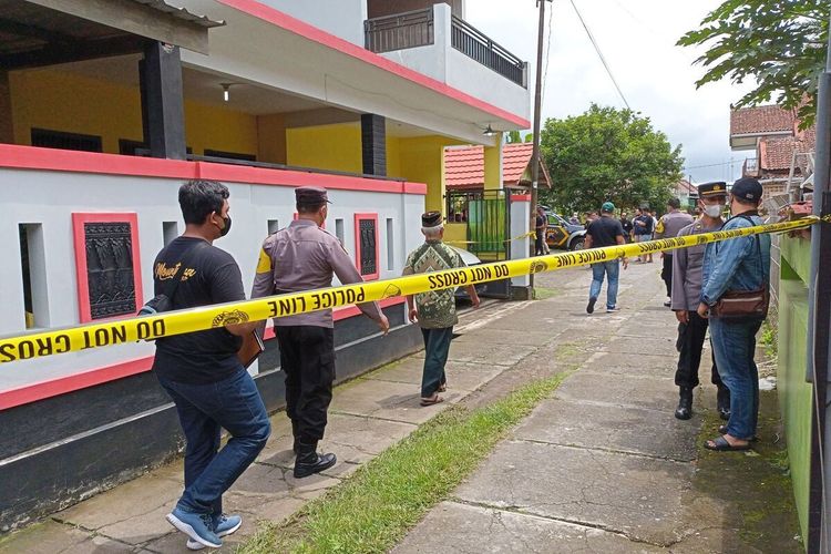 Pembunuhan Satu Keluarga di Magelang, Laksamana Yudo Margono Jadi Calon Panglima TNI, PBB Khawatir Invasi Rusia ke Ukraina di Musim Dingin, Word of The Year 2022