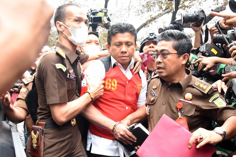 Sidang Perdana Ferdy Sambo, Gagal Ginjal Misterius Di Indonesia, Singapura & Thailand Mengalami Gelombang Covid-19 XBB, Populasi Kepiting Salju Alaska Anjlok