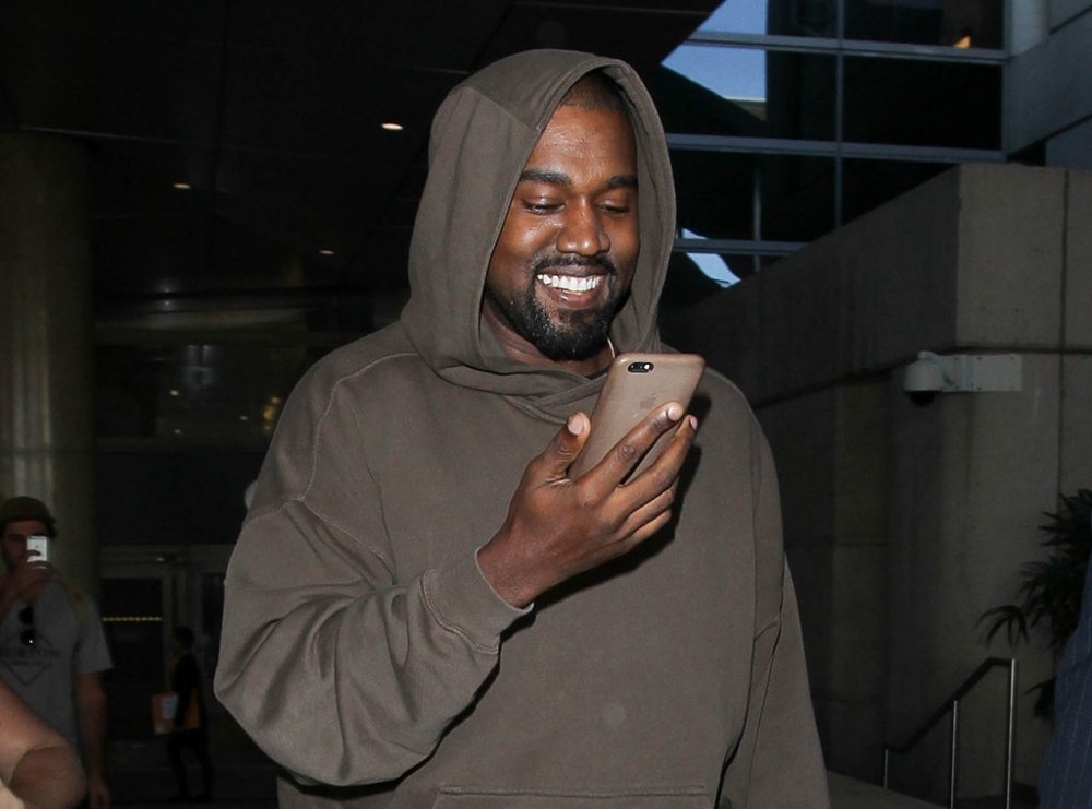 Akun Twitter Kanye West Dibatasi Oleh Twitter