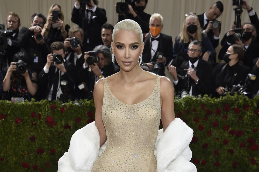 Kim Kardashian Didenda Karena Promosi Crypto