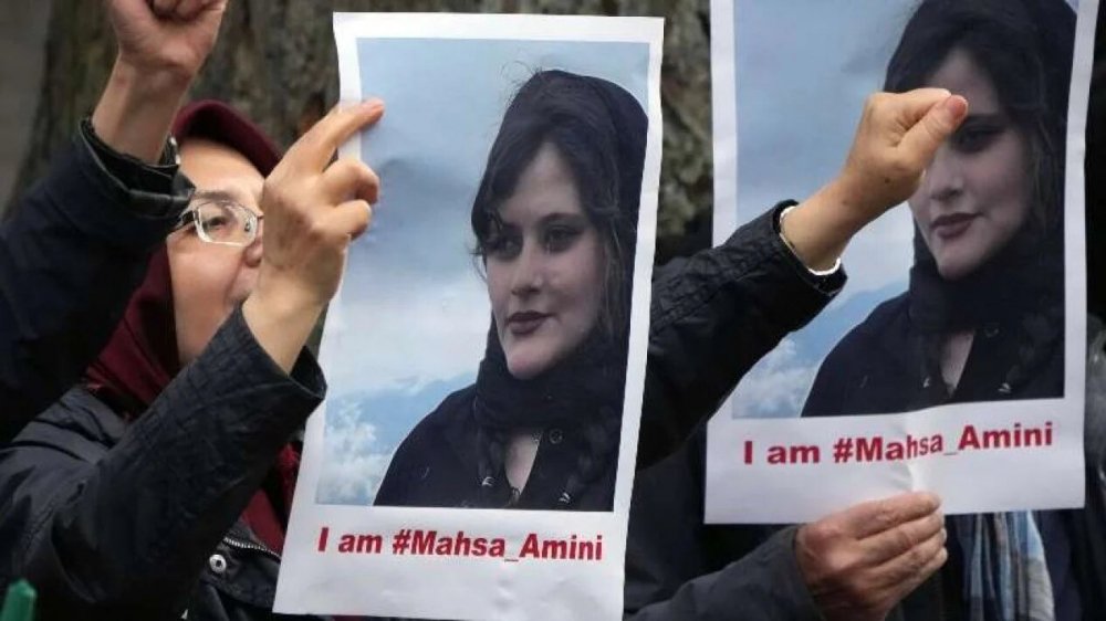 Mahsa Amini Meninggal, Kondisi Iran Kacau