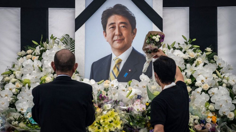 PM Jepang Shinzo Abe Resmi Disemayamkan Kenegaraan Selasa Kemarin
