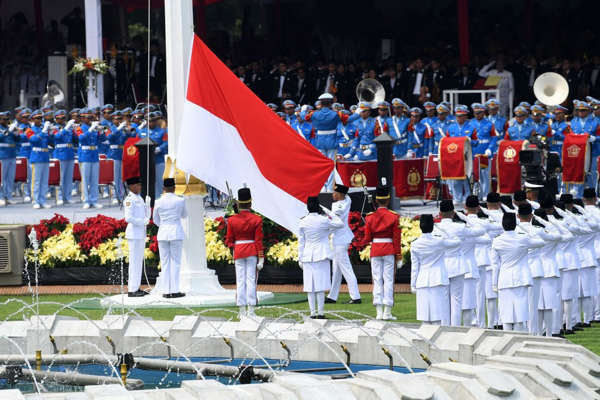 Peringatan 17 Agustus 1945 di Tahun 2022, Inggris Dilanda Inflasi, Pelaku Sandera Orang di Bank Lebanon Dibebaskan, Mantan Predisen Sri Lanka Akan Pulang Setelah Kabur Ke Luar Negeri