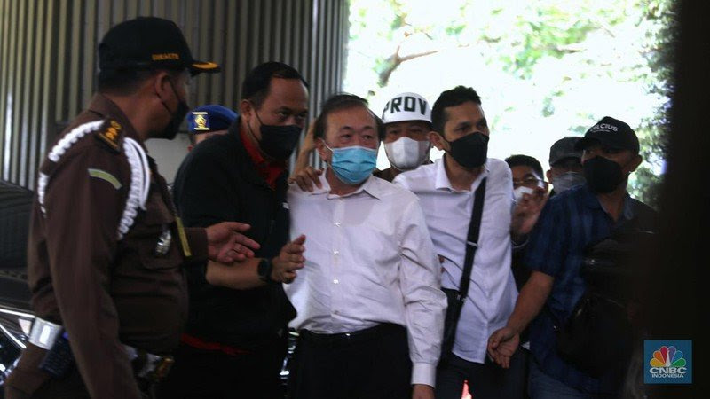 Surya Darmadi Tersangka Kasus Korupsi Terbesar Tiba di Tanah Air