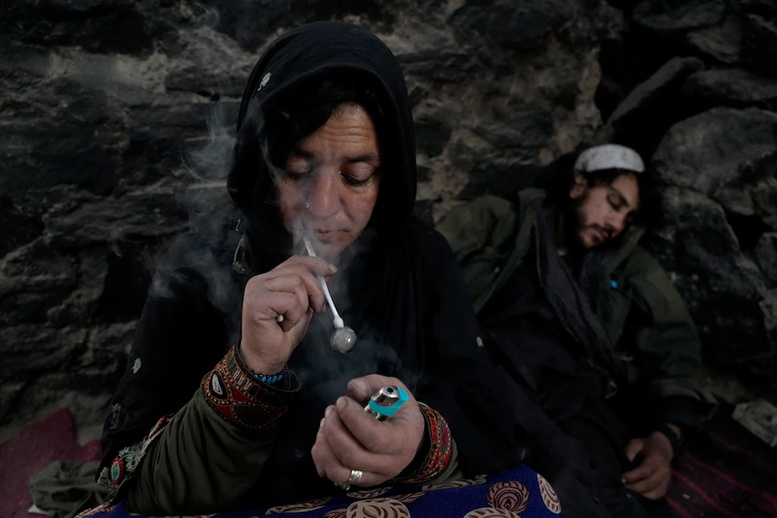 Banyak Warga Afghanistan Pakai Narkotika