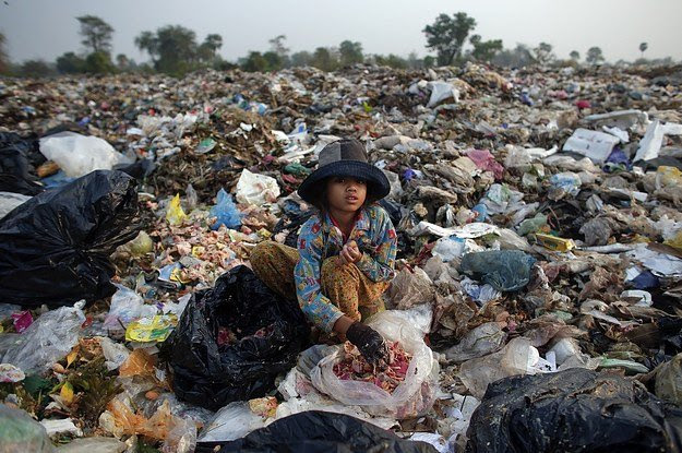 Angka Kemiskinan Dunia Diprediksi Akan Meningkat Tajam