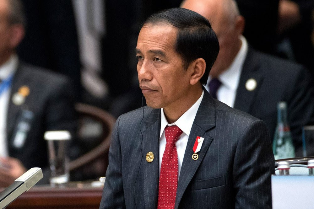 Indonesia Tidak Puas Dengan Kinerja Jokowi, Krisis Makanan Akibat Invasi Rusia ke Ukraina, Bank Dunia Menunda Pencairan Dana Bantuan Afghanistan, Seekor Badak Sumatra Lahir di Taman Nasional Way Kambas, Lampung