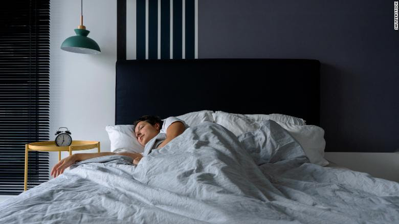 Sedikit Cahaya Ketika Tidur Malam Memberikan Efek Negatif