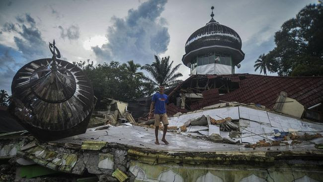 Banjir & Gempa di Sumatera