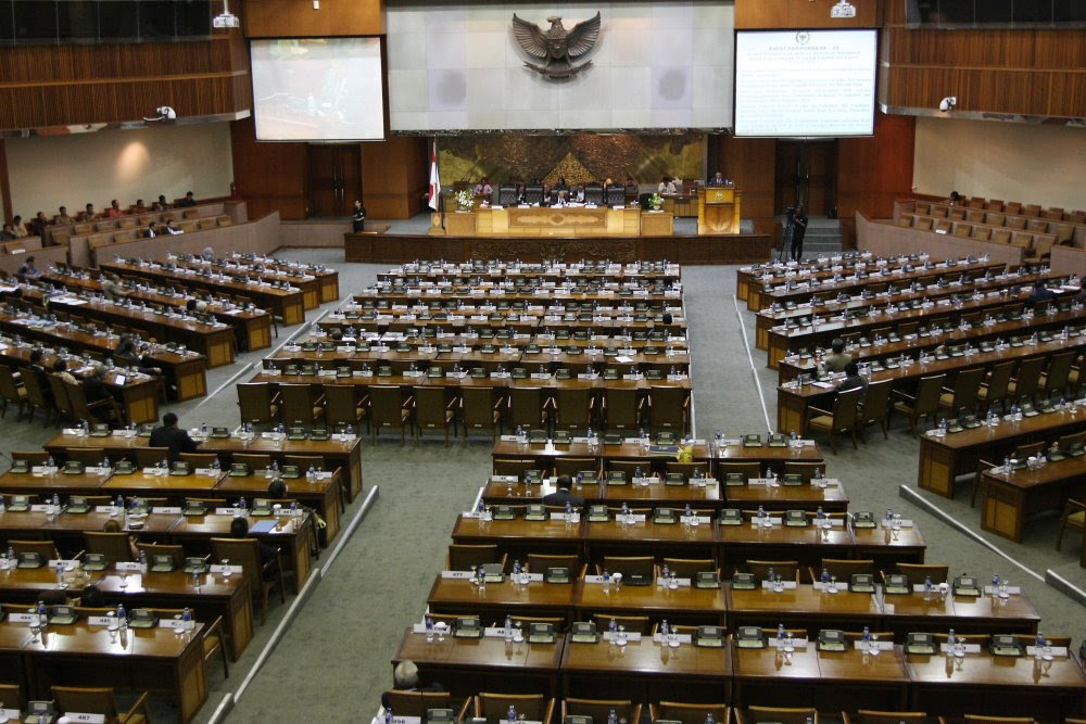 Kasus Positif COVID-19 di Gedung DPR RI