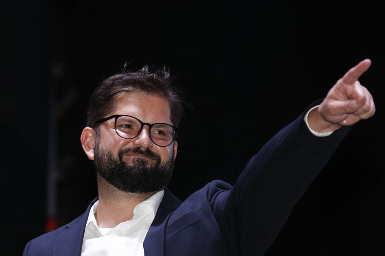Gabriel Boric Jadi Presiden Termuda Chile