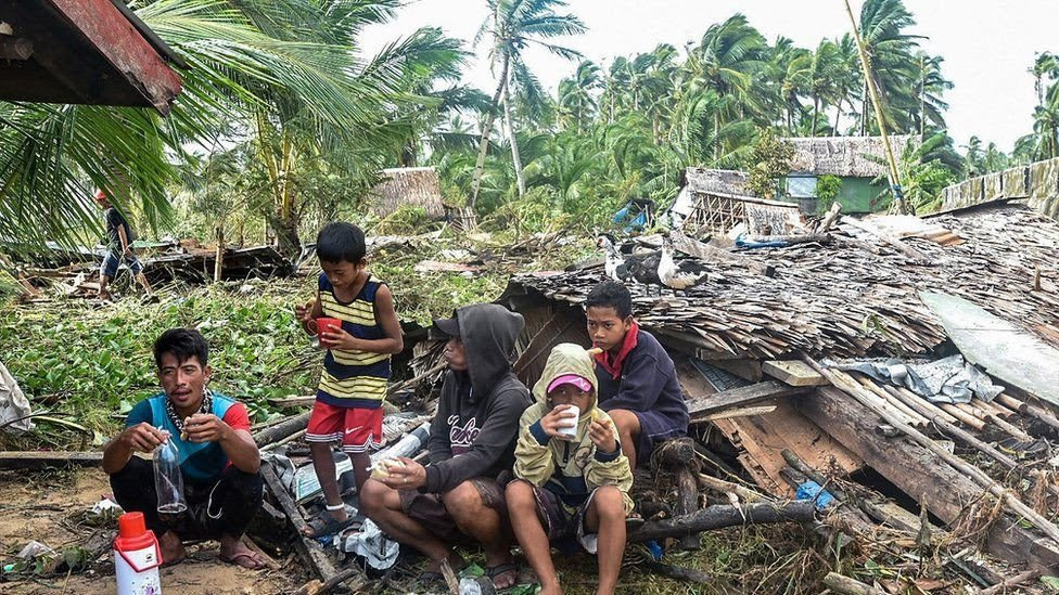 Filipina Dilanda Angin Topan Rei