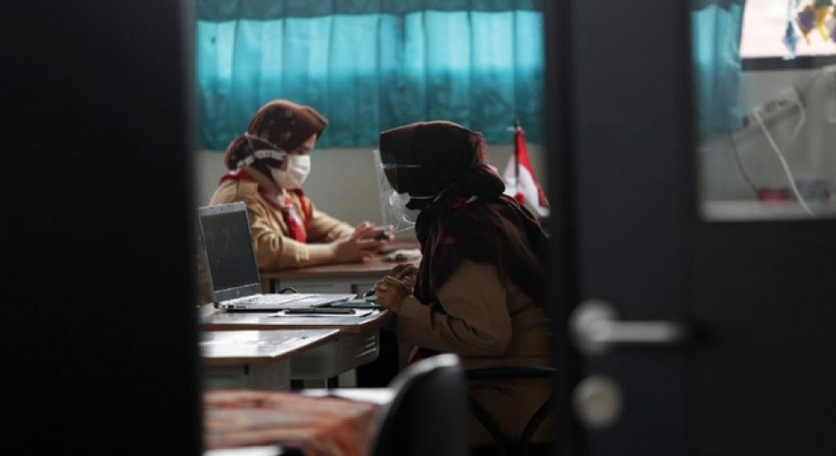 Kasus Covid-19 di Indonesia Menunjukan Tren Positif