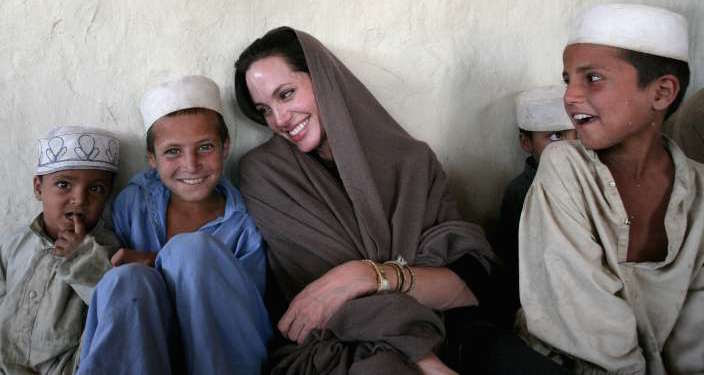 Angelina Jolie Baru Saja Membuat Akun Instagram