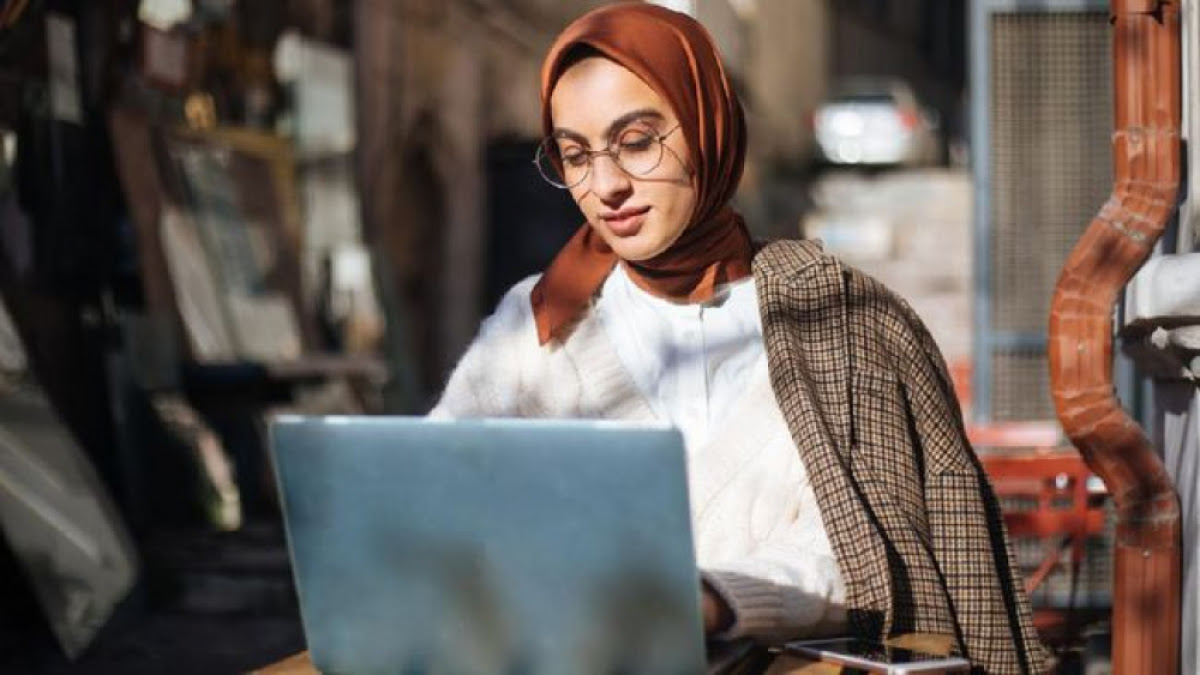 Uni Eropa Izinkan Perusahaan Larang Hijab Bagi Karyawannya