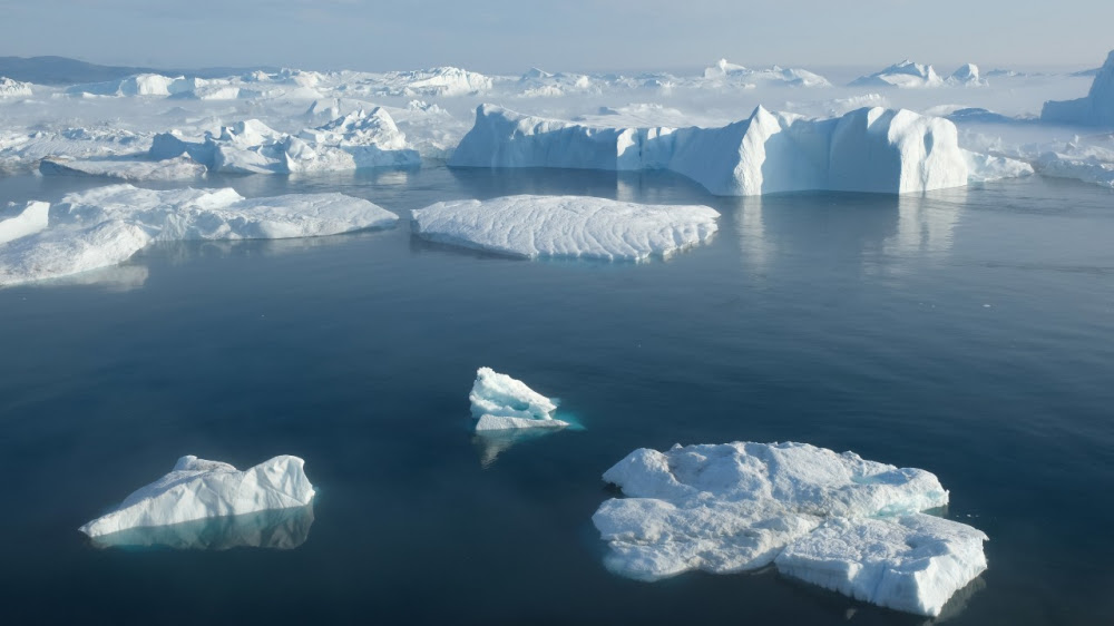 Es di Greenland Mencair Akibat Peningkatan Suhu