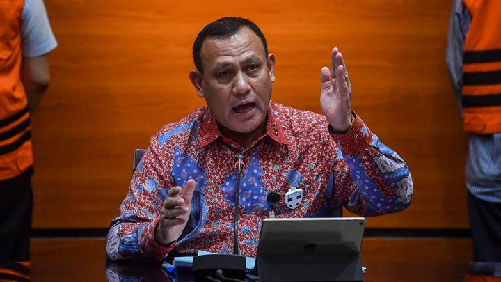 75 Orang Pegawai KPK Dinonaktifkan Karena Tidak Lolos Tes Wawasan Kebangsaan, Lebih Dari 800 Orang Tewas Akibat Aksi Protes Warga Sipil Myanmar Terhadap Kudeta Militer yang Terjadi Sejak Februari Lalu, WHO: Kerja Terlalu Lama Bisa Meningkatkan Risiko Penyakit Bahkan Sampai Menyebabkan Kematian, Ariana Grande Diam-diam Melangsungkan Pernikahan dengan Tunangannya, Dalton Gomez