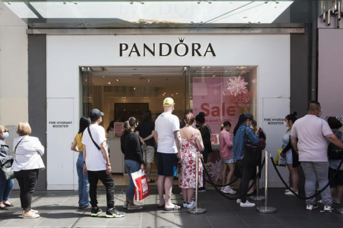 Pandora Mengumumkan Akan Berhenti Jual Berlian Hasil Tambang