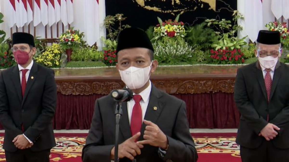 Jokowi Baru Saja Melantik Dua Menteri dan Satu Kepala Badan Lembaga, Singapore Dapat Ranking Satu Sebagai Negara Paling Resilience Terhadap Covid-19, Polda Sumut Menggerebek dan Menyita Ratusan Alat Rapid Antigen Bekas Pakai di Bandara Kualanamu Internasional, Sumatera Utara, Pemerintah India Meminta Berbagai Platform Sosial Media Untuk Memblok Konten yang Memprotes Kebijakan Modi Dalam Menghadapi Pandemi