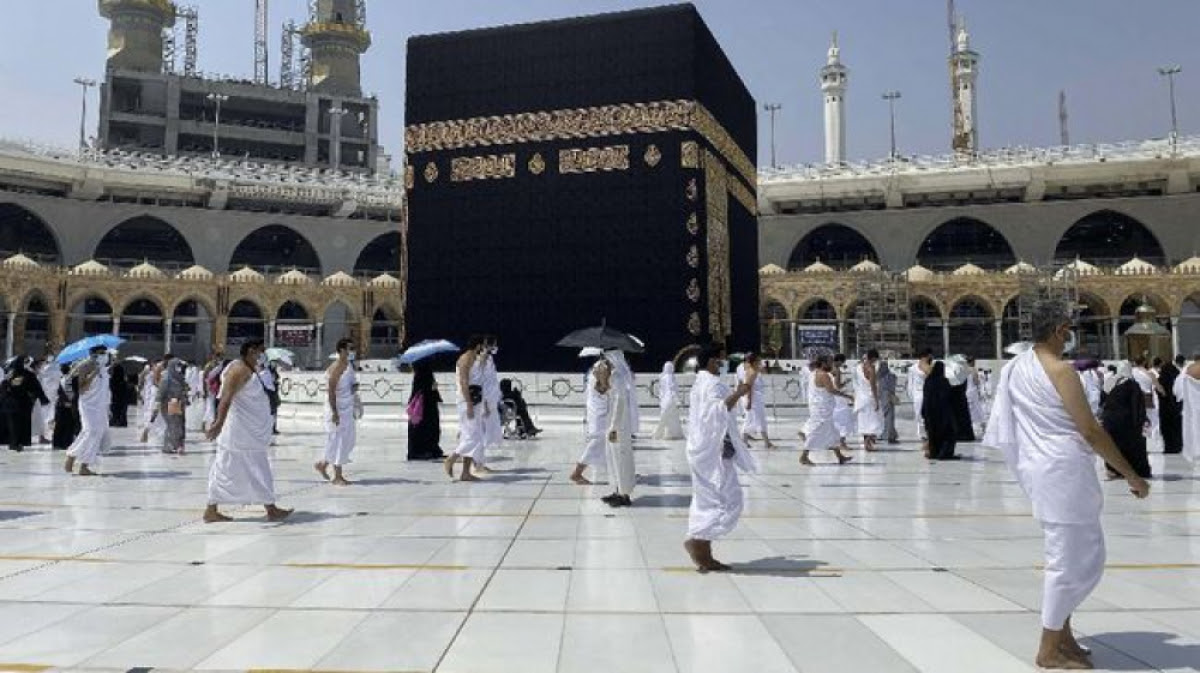 Pemerintah Arab Saudi Izinkan Umrah untuk Jemaah yang Sudah Divaksin Covid-19