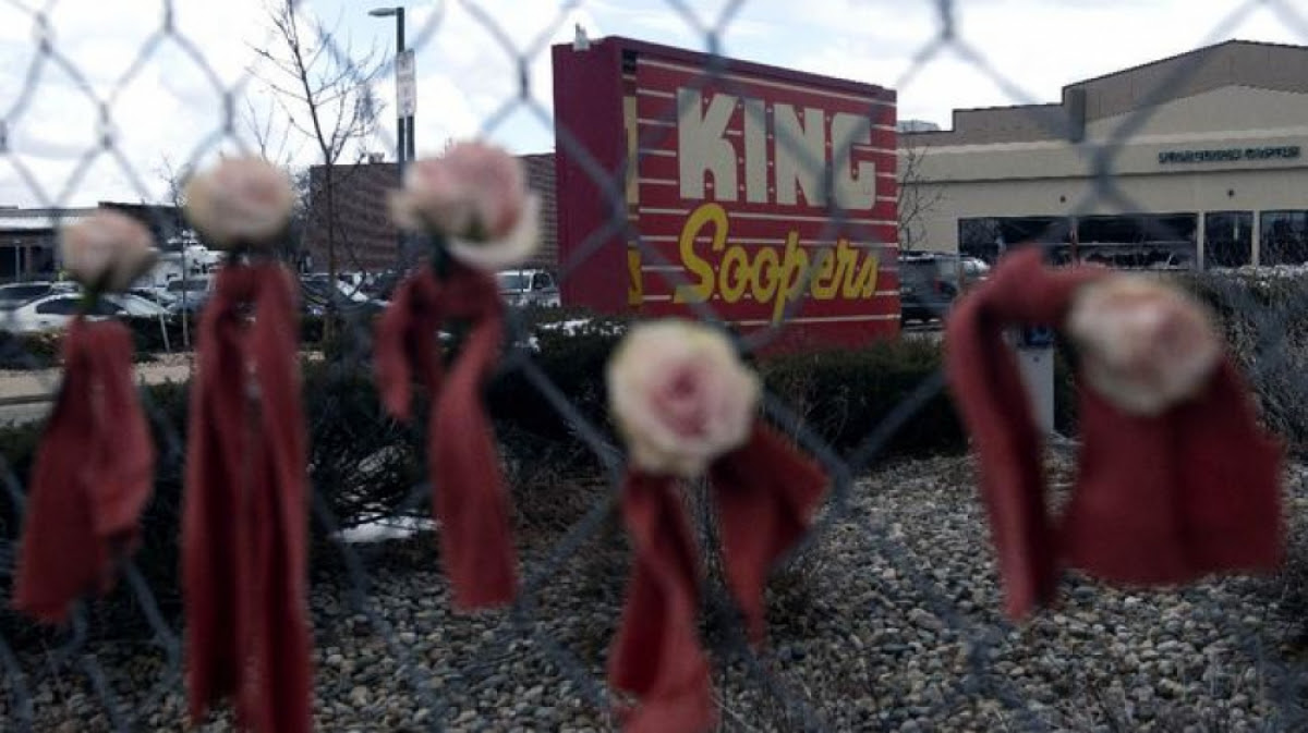10 Orang Tewas Akibat Penembakan di Supermarket Boulder, Colorado, Amerika Serikat, Bappenas: 30 Juta Orang Indonesia Jam Kerjanya Dikurangin Karena Pandemi, Semakin Singkat Waktu Tidur, Maka Resiko Terkena Covid-19 Semakin Besar, Elon Musk Mengumumkan bahwa Masyarakat Bisa Beli Mobil Listrik Tesla Menggunakan Bitcoin