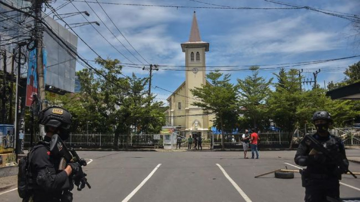 Ledakan Bom Bunuh Diri di Gereja Katedral Makassar