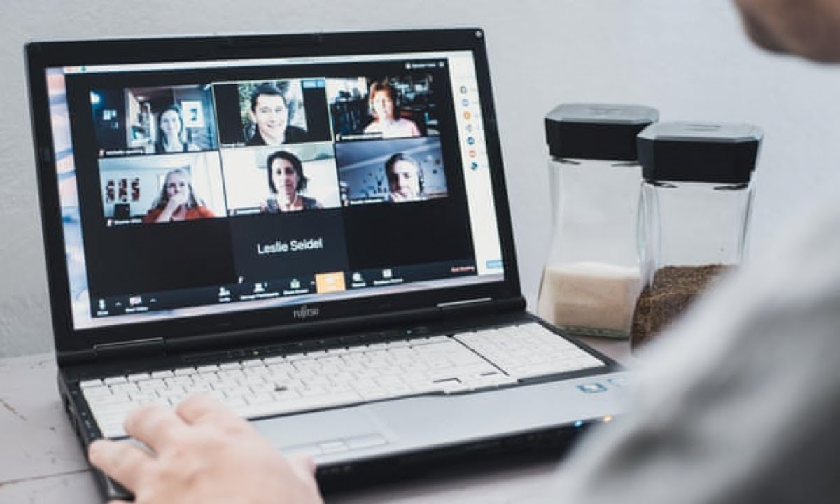 Zoom Escaper, Aplikasi yang Cocok Untuk Kamu yang Sudah Bosan Meeting di Zoom