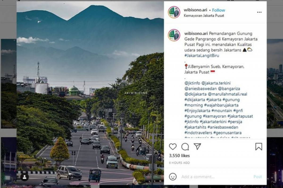 Gunung Gede Pangrango Terlihat Dari Kemayoran Jakarta
