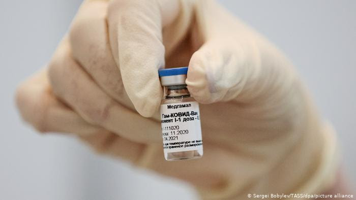 Hasil Tes Vaksin Covid-19 AstraZeneca Inggris dan Sputnik V Rusia