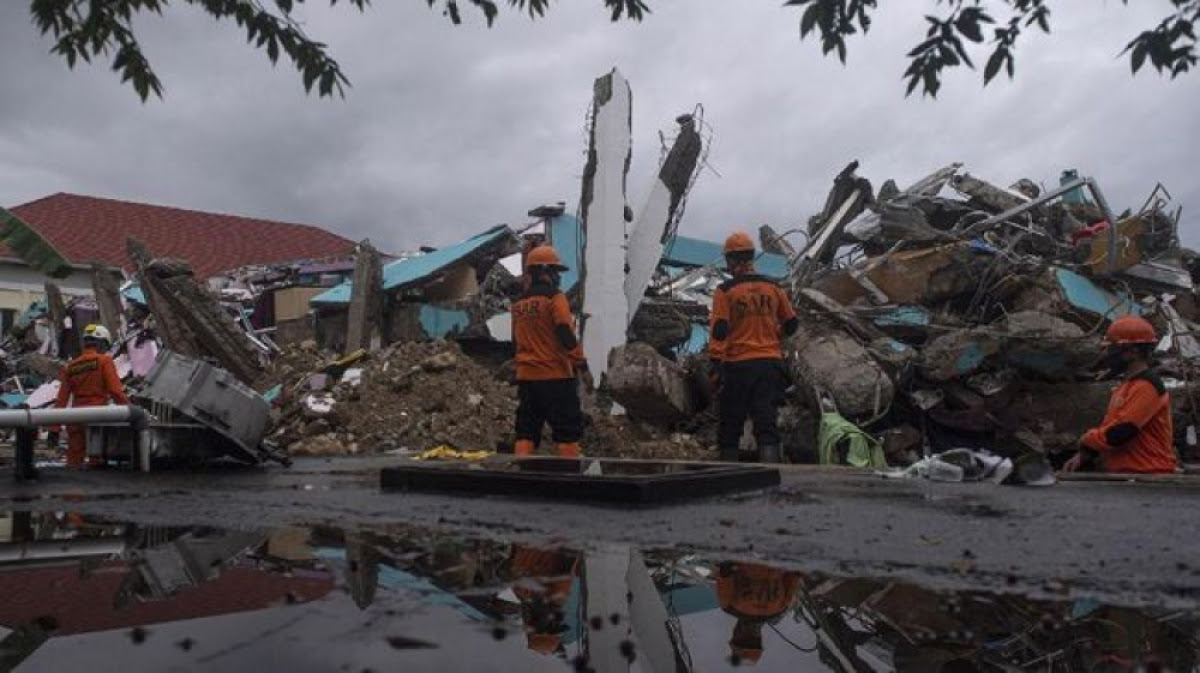 Kasus Bencana Alam Di Beberapa Daerah Indonesia